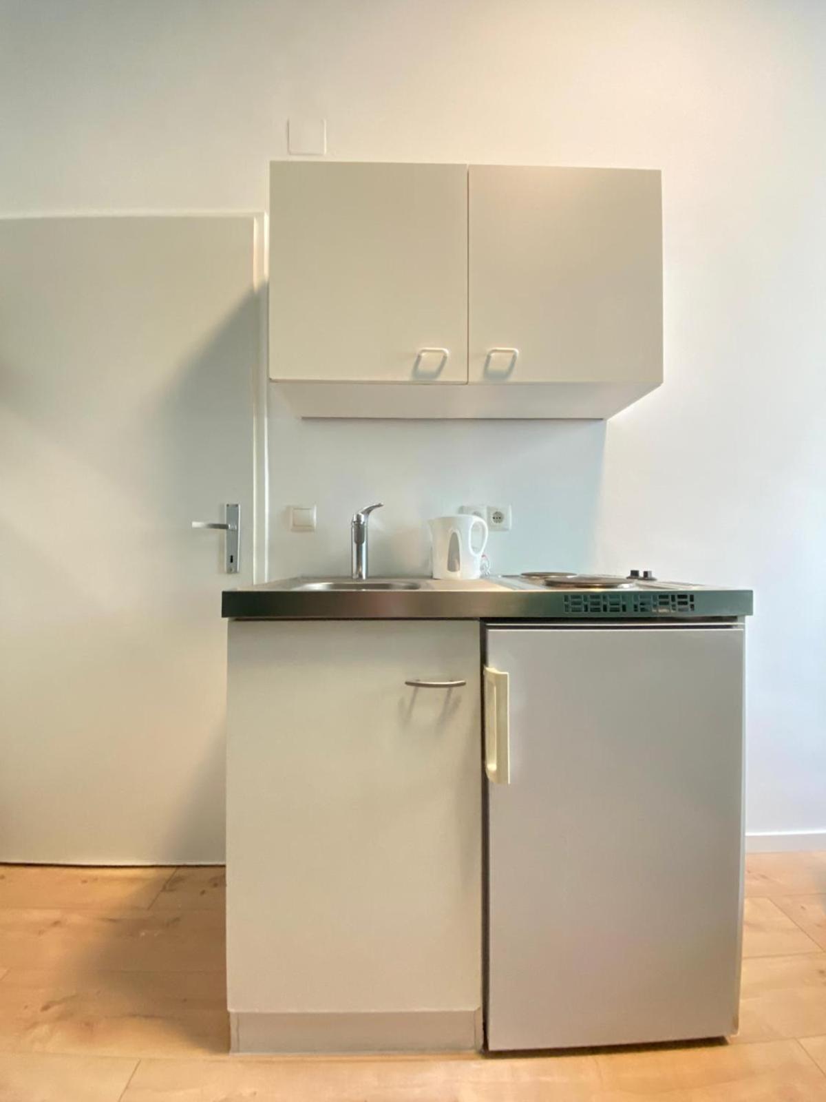 8 Fully Equipped Studio Shared Apt W Terrace Margareten Вена Экстерьер фото