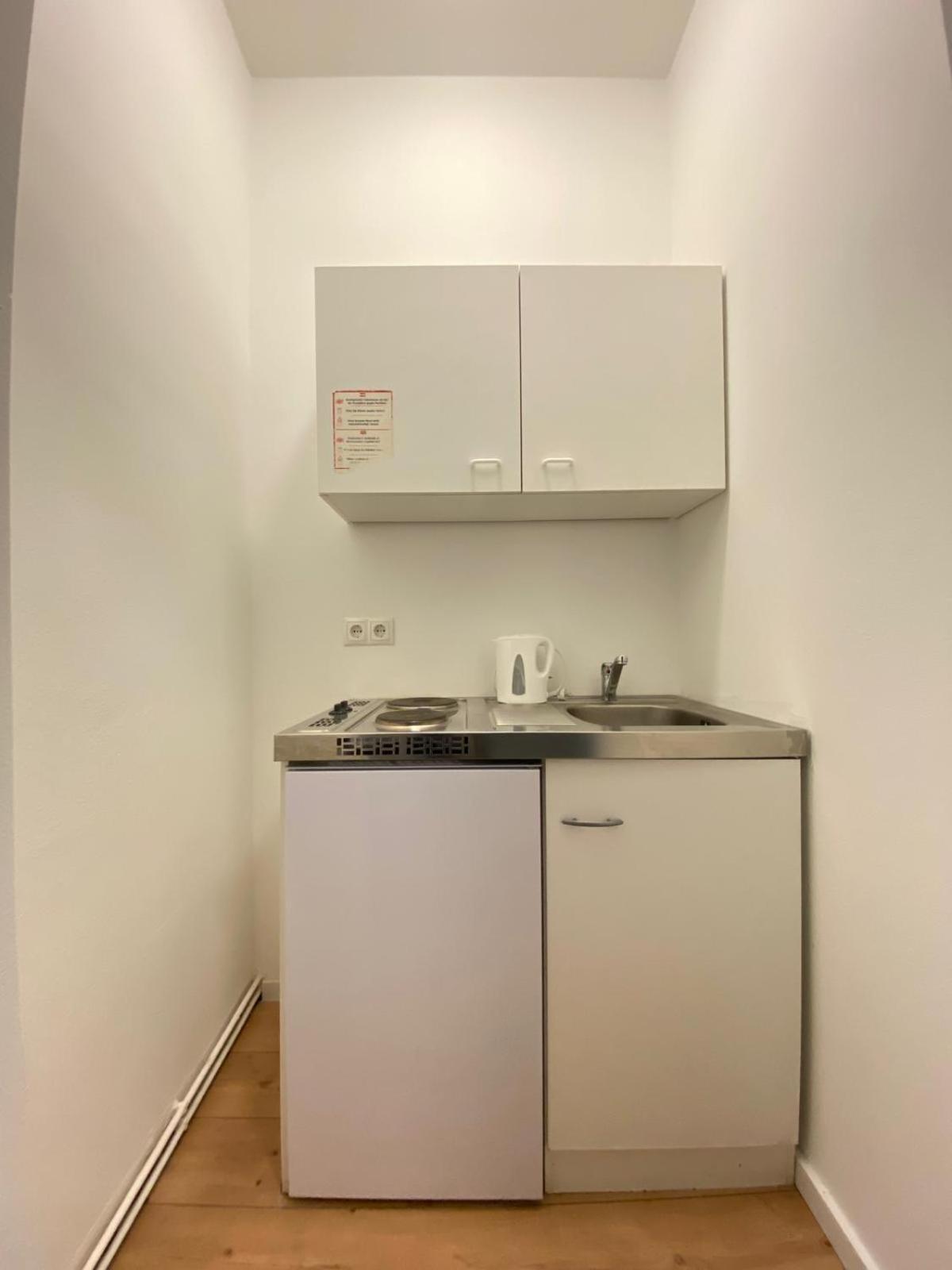 8 Fully Equipped Studio Shared Apt W Terrace Margareten Вена Экстерьер фото