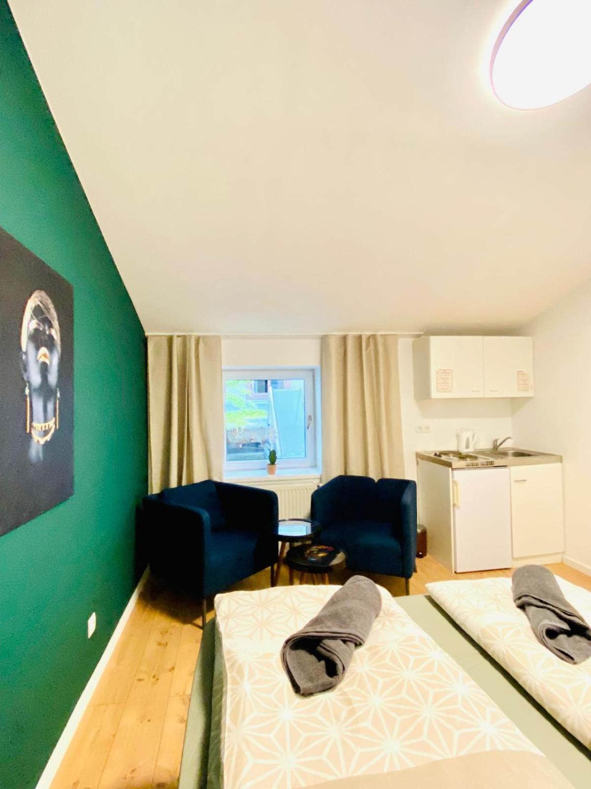 8 Fully Equipped Studio Shared Apt W Terrace Margareten Вена Экстерьер фото