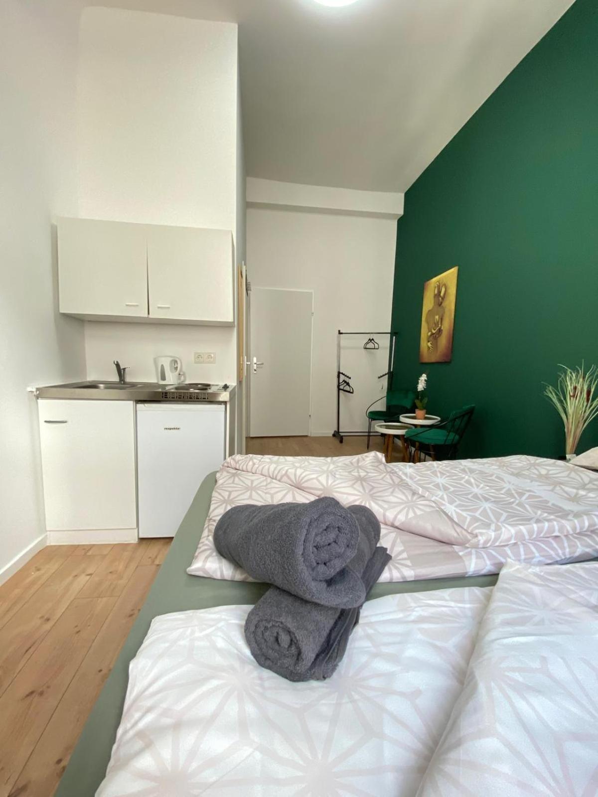 8 Fully Equipped Studio Shared Apt W Terrace Margareten Вена Экстерьер фото