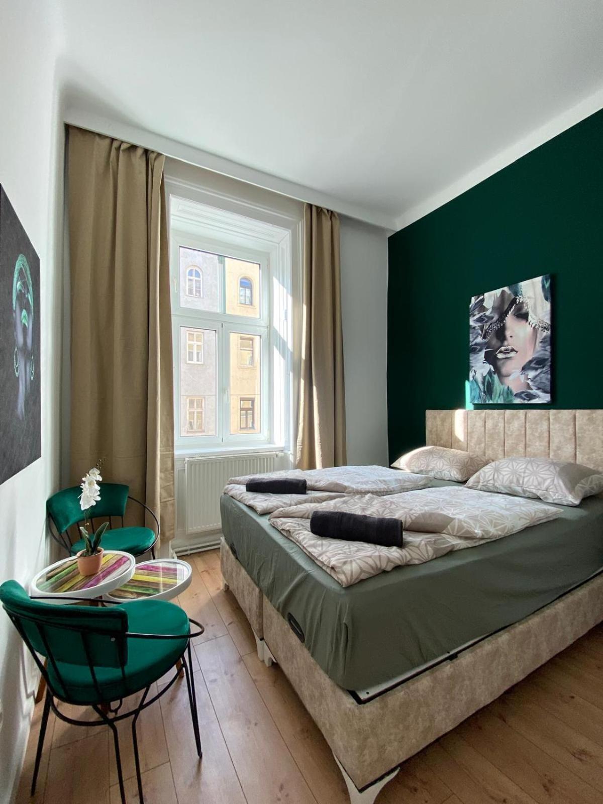 8 Fully Equipped Studio Shared Apt W Terrace Margareten Вена Экстерьер фото