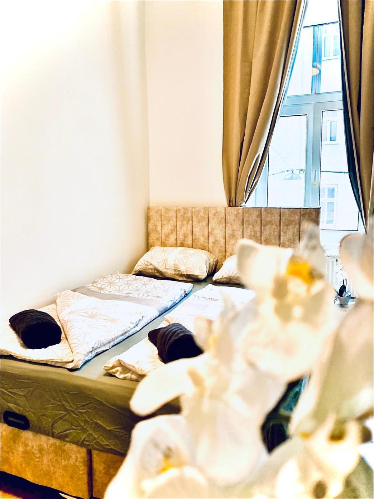 8 Fully Equipped Studio Shared Apt W Terrace Margareten Вена Экстерьер фото