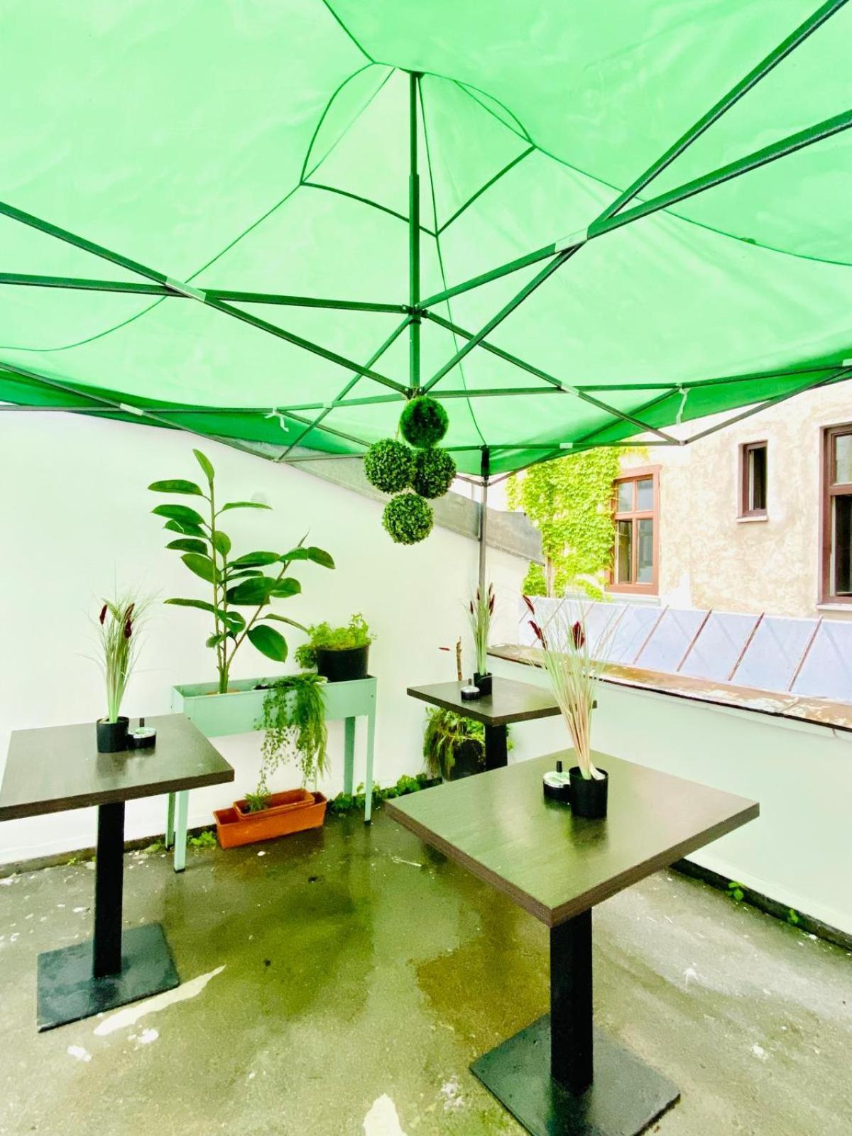 8 Fully Equipped Studio Shared Apt W Terrace Margareten Вена Экстерьер фото